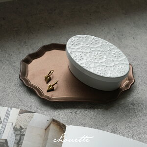 yChouettezVGbg@I[o{bNX @zCg@َq@@y@Des Pre@{@Z