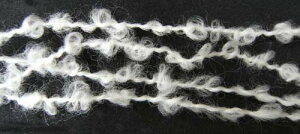 ソフトループ糸 1/2【紡ぎ 染め 染色 羊毛 フェルト 糸 綿 織り 手織り】