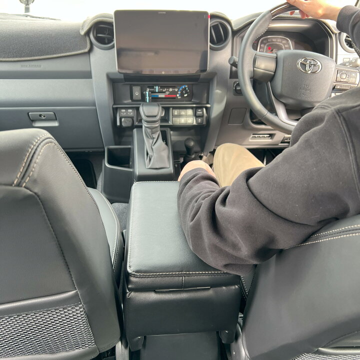 楽天市場】TME 再再販70 専用 アームレスト コンソールボックス 