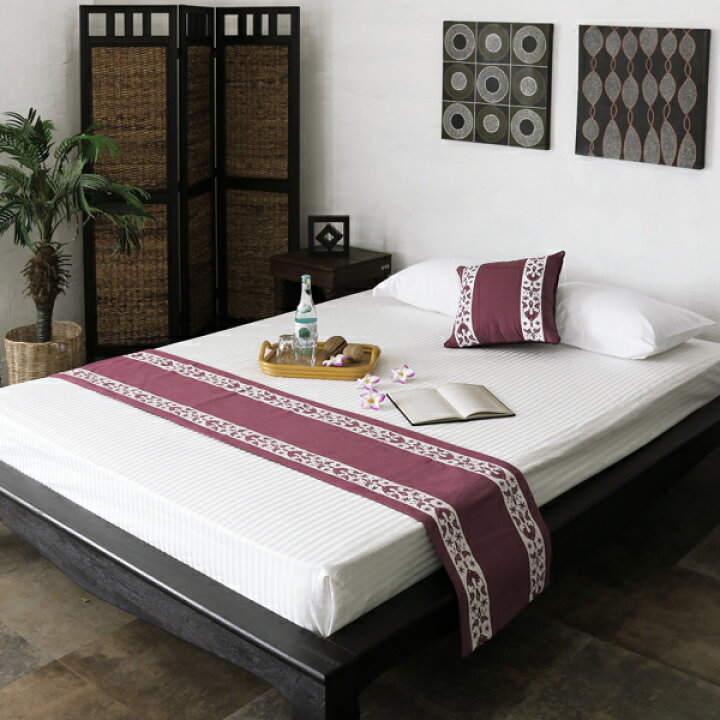 楽天市場 アジアン雑貨 コットン製 ベッドランナー アイル リゾートホテル ベッドライナー ベッドスロー スローケット タペストリー テーブルランナー 寝室 ベッドメイク バリ雑貨 インテリア レッド ラズベリー Z2701a Bali Direct ランドマーク