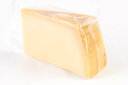 【送料無料】グラナパダーノ 約1kgカット 不定貫(1kgあたり税抜2980円)再計算　チーズ　グラナ