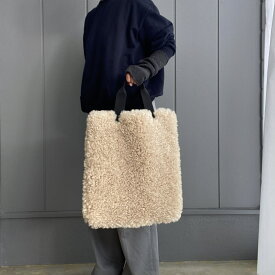 【20%OFF！】【Veritecoeur】ファートートバッグ A4が収まるサイズ 冬小物 ファー素材