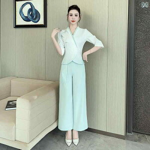 jtH[ GXe  2025 e@   Zp ƒ   | t }bT[W  | X[c  VjA