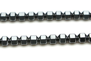 �y�A����z�w�}�^�C�g �L���[�u�J�b�g 2.5x2.5mm 1�A�i��38cm�j�V�R�� �p���[�X�g�[�� �r�[�Y �p�[�c [R1730]