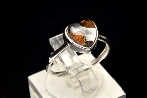 Silver925 �p���T�C�g覐΁@8x8mm�@�n�[�g �w�փ����O(�T�C�Y������) �A�N�Z�T���[ 1���� _PRG2059-3
