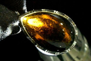 【1点物】Silver925◇希少 黒隕石テクタイト 23x15mm ドロップ ペンダントトップ アクセサリー _PC82