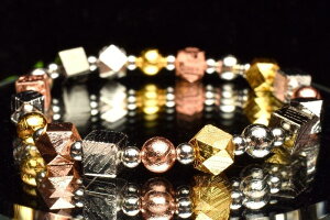 宇宙からの贈り物 メテオライト(アルタイ隕石) 6(丸玉3.5)mm 多面カット MIXカラー ブレスレット アクセサリー 1個売り _BG5684-4