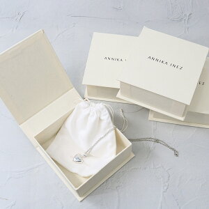 ��ANNIKA INEZ �A�j�J�C�l�Y GIFT BOX Recycable Cardboard with debossed logo LARGE �W���G���[���[�{�b�N�X ���S���� �A�C�{���[ �P�i�w���s��