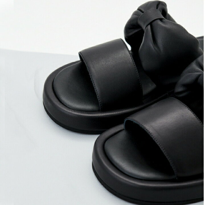 楽天市場】N°21 ヌメロヴェントゥーノ 23ESP04230 N001 BLACK レザー  