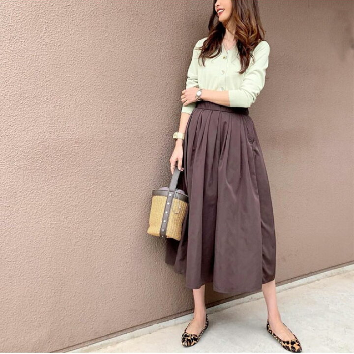 新品未使用】♡美品タフタフレアースカート♪茶系 