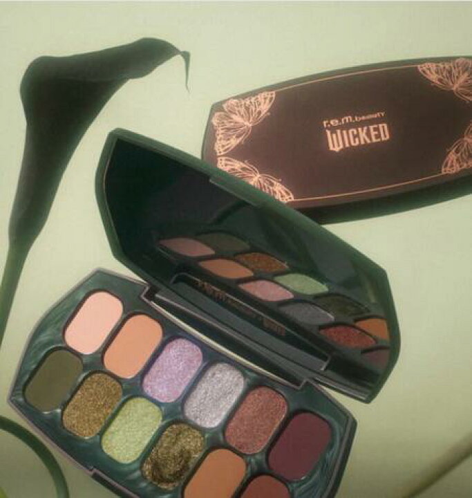 楽天市場】r.e.m. beauty × Wicked For Good アイシャドウパレット 