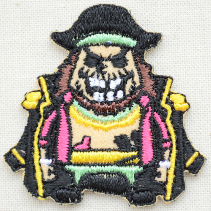 楽天市場 ワッペン ワンピース One Piece 黒ひげ マーシャル D ティーチ シール アイロン両用 Pes017 アイロン アップリケ パッチ アルファベット エンブレム 名前 ミリタリー 車 キャラクター ワッペン ワッペン通販 ワッペンストア