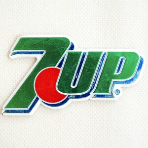 }Olbg   ZuAbv 7UP S AJ MG-7UP-LOGO