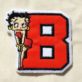 ワッペン ベティブープ Betty Boop(B/レッド&ブラック) BBW-011 アイロン アップリケ パッチ アルファベット エンブレム 名前 ミリタリー 車 ワッペン