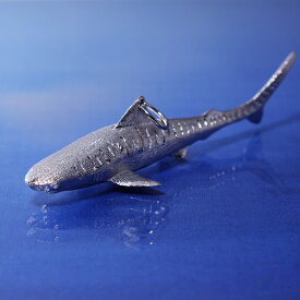 シルバー925 ネックレス ペンダント タイガーシャーク イタチザメ ネックレス キーホルダー 50cmステンレスチェーン付 鮫 海アクセサリー スキューバダイビング ダイバーアクセサリー LBストア LBstore エルビイストア プレゼント用 無料ラッピング可