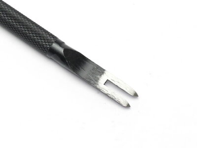 楽天市場 2本ヒシ目打 巾2 0mm 4mmピッチ メール便選択可 クラフト社 レザークラフト工具 菱目打ち 菱目 パンチ レザークラフト材料専門店ぱれっと