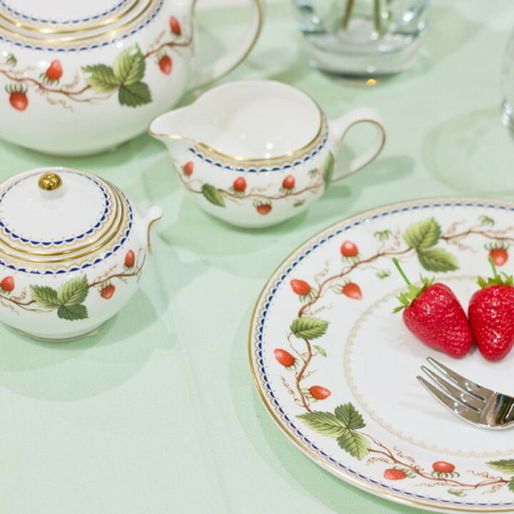 楽天市場】ウェッジウッド WEDGWOOD ワイルドストロベリー アーカイブ  