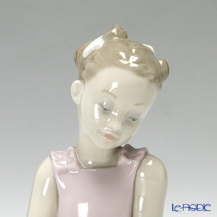楽天市場】リヤドロ きれいに咲いてね 8573 リアドロ LLADRO 少女 
