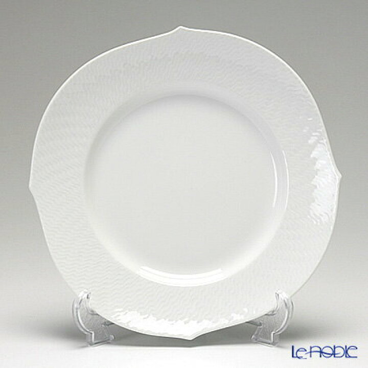 楽天市場 マイセン Meissen 波の戯れホワイト プレート 22 5cm マイセン プレート 皿 おしゃれ お 皿 ケーキ皿 パスタ皿 変形 シンプル 白い食器 高級 ブランド ギフト プレゼント 贈り物 結婚祝い 引き出物 お祝い 内祝い ブランド洋食器の店ル