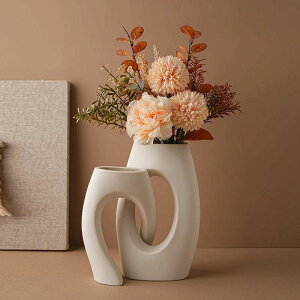 【開店記念・10%OFFクーポン!】花瓶 陶器 一輪挿し おしゃれ 北欧 花器 花入れ 置物 花びん 円柱 生花 植物 リビング 寝室 玄関 書斎 窓辺 食卓 インテリア 北欧雑貨 新生活 新築祝い 引っ越し