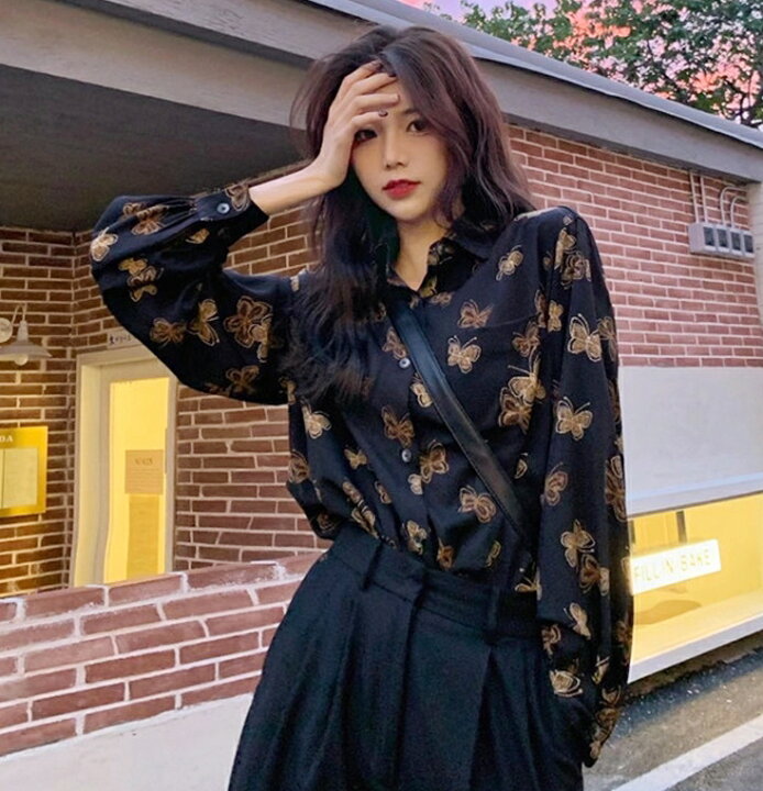 楽天市場 柄シャツ トップス レディース 襟付き シャツ ブラウス 長袖 春 秋 蝶柄 総柄シャツ 蝶々 バタフライ 韓国 ファッション ゆったり おしゃれ カジュアル ｌｅａｐ