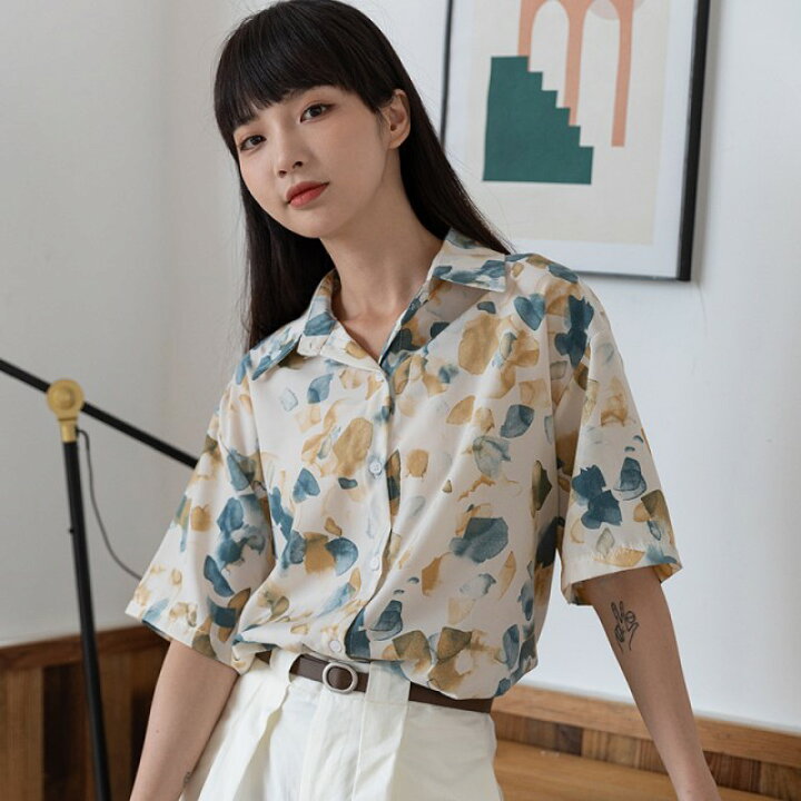 楽天市場 柄シャツ シャツ ブラウス レディース トップス 半袖 アロハシャツ 総柄 半袖シャツ 襟付き 春夏 羽織もの 羽織り 薄手 レトロ ゆったり カジュアル おしゃれ 春 夏 ｌｅａｐ
