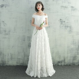 【即納】ウエディングドレス 大きいサイズ ウエディングドレス 白 二次会 スレンダーライン 花嫁 刺繍 レース フェザーモチーフ オフショルダー 小さいサイズ 3L シンプル