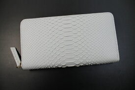【まもなく終了10%クーポン】【白蛇 神の使い】 パイソン 財布 長財布 蛇革 本革 ラウンドファスナー ダイヤモンドパイソン 金運レザー 風水 金運アップ