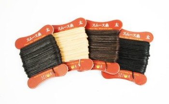 売店 ロウ引きされたポリエステル製の組み紐 糸の太さ：約1.0 mm スムース糸 太 全4色 クラフト レザークラフト SEIWA 高品質