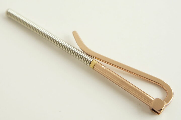 楽天市場】札バサミ〔89 mm〕ピンクゴールド (クラフト社) / レザー クラフト 金具 クリップ 札ばさみ 財布 : LCレザークラフト楽天市場店 楽天市場】札バサミ〔89 mm〕ピンクゴールド (クラフト社) / レザー クラフト 金具 クリップ 札ばさみ 財布 : LCレザークラフト楽天市場店