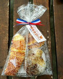 【猫オモチャ】【またたび入り】またたびパン 3個入り またたび入り猫ちゃんのおもちゃ クッション 猫のおもちゃ ねこ ネコ 魚 ネコ雑貨 ネコグッズ プレゼント ギフト お返し ルシアン