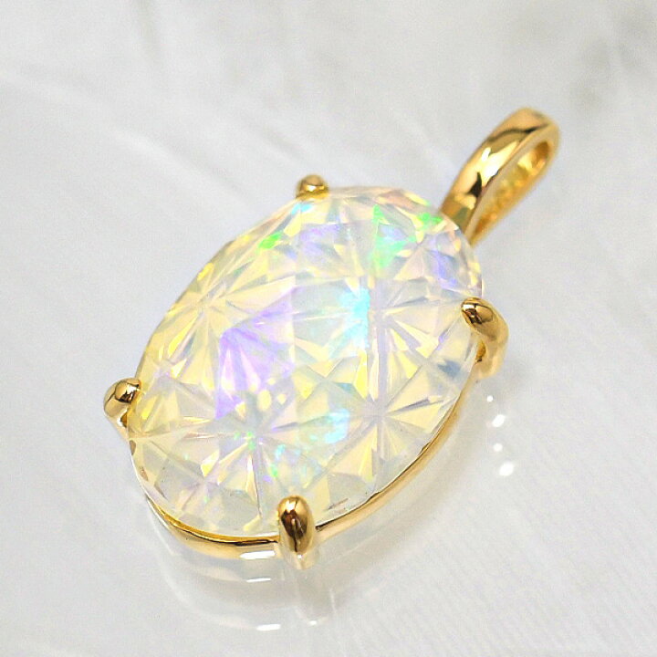 楽天市場】甲州貴石切子 オパール K18YG ペンダントトップ 3.44ct 