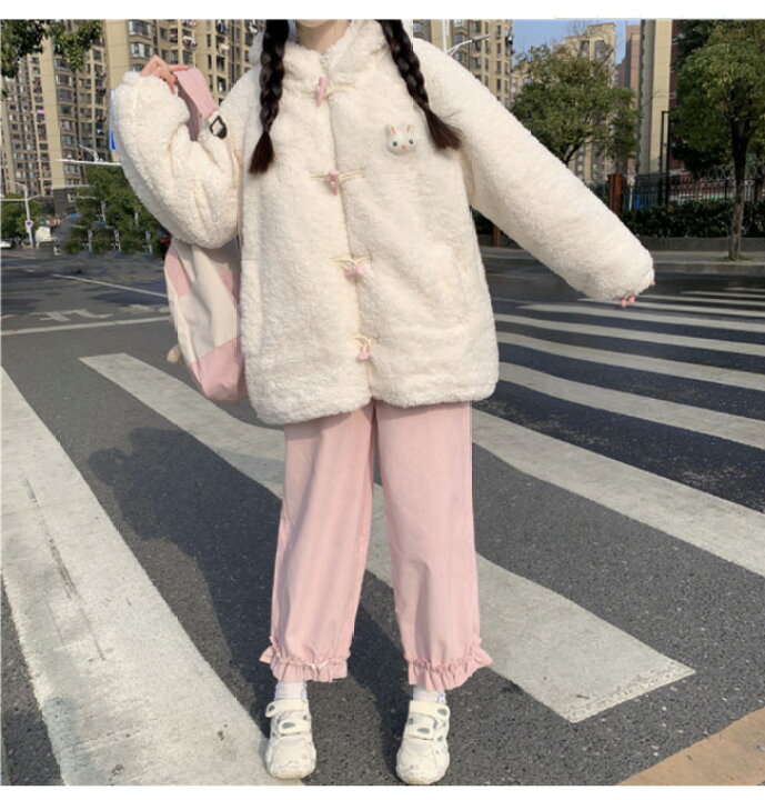 楽天市場 送料無料 フリースジャケット レディース モコモコ アウター 冬 ボアジャケット ふんわり 厚手 ジャケット フード付き モコモコジャケット フリースパーカー 前あき ダッフルボタン ピンク ベージュ レディースファッション Le Futur