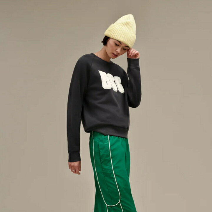 楽天市場】【UGG】アグ MADELINE FUZZY LOGO CREWNECK SWEATSHIRT  