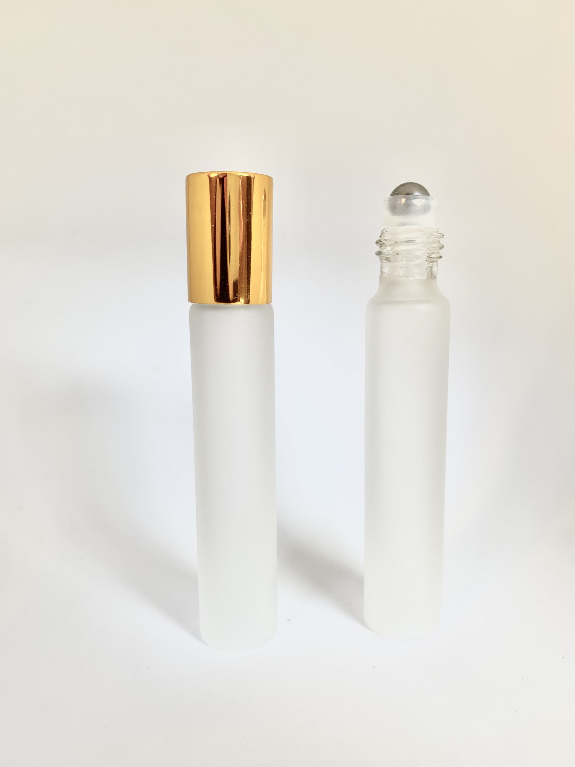 ゴールドキャップ 高級 10ml フロスト加工 乳白色 遮光瓶 ガラス製 化粧水 容器 美容液 香水 詰替え用 詰替 旅行