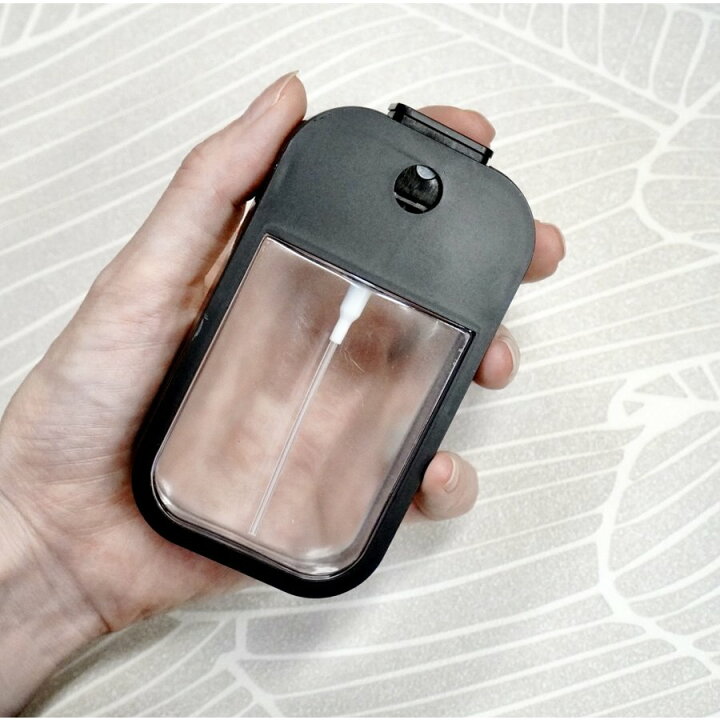 楽天市場】【カード型スプレー容器】45ml 本体 ブラック 黒 