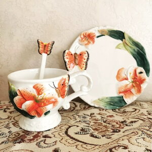 S̉ԕJbvƒ`[t̃\[T[tZbgeB[^Cʂ؂₩H