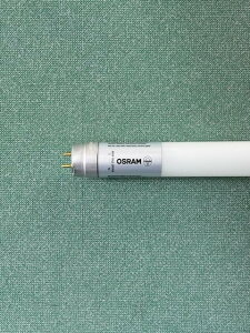 �I�X��������LED ST8A-06M7W/865