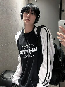 [COSYHARU]Farondie Velvet Track Raglan T-shirt