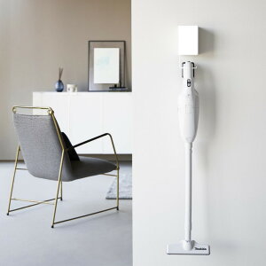 【レビュー特典】 山崎実業 【 ウォール収納付きコードレスクリーナーホルダー タワー 石こうボード壁対応 】 tower 10082 10083掃除機 収納 スティック掃除機 収納場所 掃除機立て 立てかけ コ