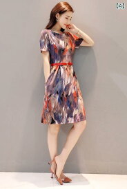 レディースファッション　おしゃれ　かわいい　女性用　　韓国ファッション 春夏 女性用 ミドル丈な スリム ウエスト Aライン プリント プチ ドレス