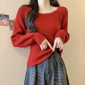 春 コーデ レディース ファッション オシャレ アイテム カワイイ コーデ シンプル きれい ナチュラル 上品カジュアル 用 干支 赤 セーター スタイル スリムフィット インナーウェア ニット シャツ トップス