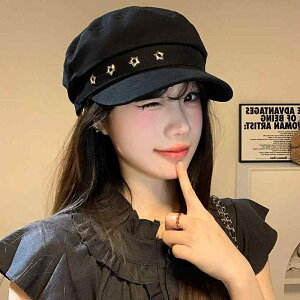 春 コーデ レディース ファッション オシャレ アイテム カワイイ コーデ シンプル きれいめ ナチュラル 上品カジュアル 女性用 婦人服 英国スタイル 星型 ブラック ベレー 帽子 フラット ネ