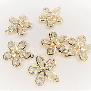 ԃ`[t̃LL`[ NX^  WRjA  `[ Z^[p[c fR sAX CO ANZT[ nhCh 5t Jt S[h