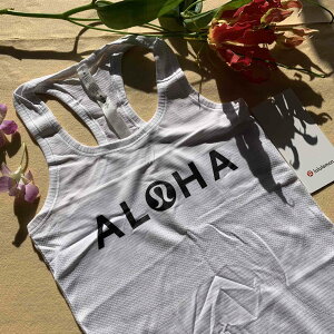 ᐳKilululemon  nC ALOHAS size 2,4,6 zCg ^Ngbv y荢zyHAWAIIzynCzyzynCAzyALOHAzyALOHAv_NgzyT