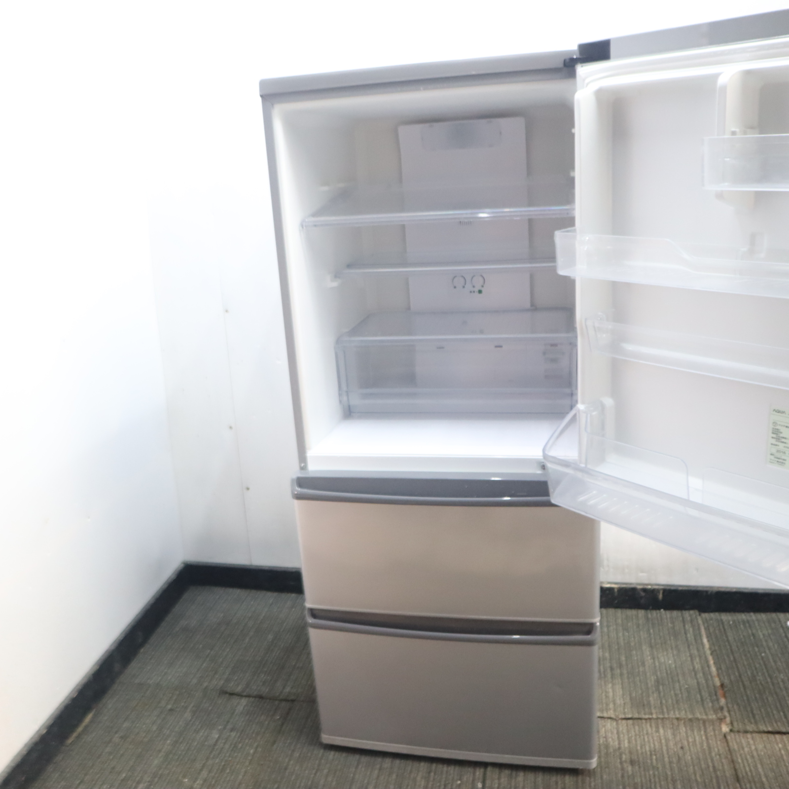 楽天市場】【中古】アクア AQUA 冷凍冷蔵庫 AQR-271E-S 272L 大型