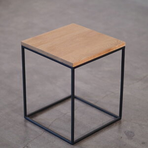 TChe[u ؐ k Vv ACA xbhTChe[u \t@TChe[u iCge[u ~j} ȃXy[X VR I[N DE OAK SIDE TABLE