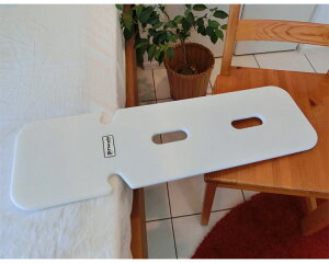 トランスファーボード セイフティトランスファーボード ロング 幅23×長さ74×厚さ1.2cm 16-8-2 プロト・ワン │ 介護用品 移乗 移動 移乗ボード プラスチック製 高齢者 お年寄り 老人 シニア 在