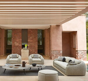 O̕ʑ̒̃\t@ƈ֎qW[̉O̖h̓Ăh~̃[vD\t@nCGh̊̃e[uƈ֎q̃Jo[