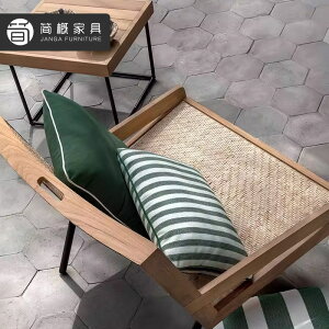 k̃B̒̃\t@nCGhCނ̃K[f`FAe[ȗgݍ킹zẽyṼoRj[̃W[ق̃\t@ł